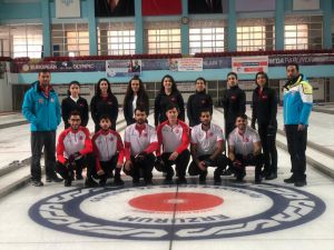 Curling Milli Takımı, buz pistindeki antrenmanlara başladı