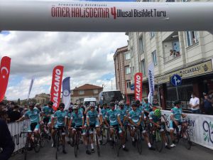 "Şehit Ömer Halisdemir Ulusal Bisiklet Turu" İstanbul'dan başladı