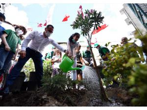 Beyoğlu'nda Piyalepaşa Mahalle Bahçesi hizmete açıldı