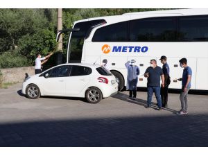 Otobüsle Karabük'e gelen 12 kişiye ev izolasyonu