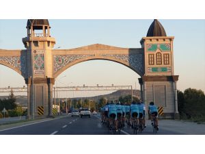 Ömer Halisdemir 4. Ulusal Bisiklet Turu'na katılanlar Kütahya'ya ulaştı