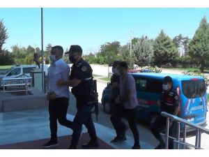 Konya'da uyuşturucuyla yakalanan 2 zanlı tutuklandı