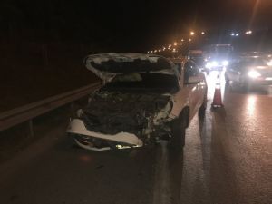 TEM Otoyolu Gaziosmanpaşa mevkisindeki kaza, trafikte yoğunluğa neden oldu