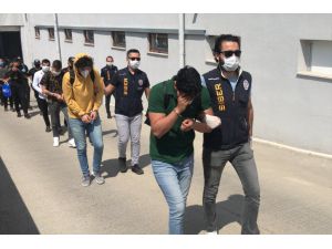 Adana merkezli 10 ildeki yasa dışı bahis soruşturmasında 14 zanlı tutuklandı
