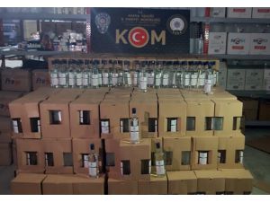 Adana'da 2 bin 140 litre kaçak etil alkol ele geçirildi