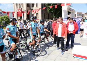 Ömer Halisdemir 4. Ulusal Bisiklet Turu'na katılanlar Aksaray'dan uğurlandı