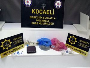 Kocaeli'de uyuşturucu operasyonunda yakalanan 3 zanlı tutuklandı