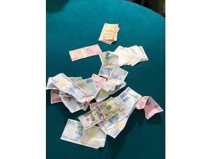 Eskişehir'de dernek binasında kumar oynayan 4 kişiye 4 bin 900 lira ceza