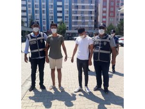 Kahramanmaraş'ta kuyumculara sahte altın satmaya çalışan 3 kişi gözaltına alındı
