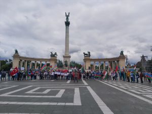 Macaristan'da, Ermenistan'ın saldırıları protesto edildi