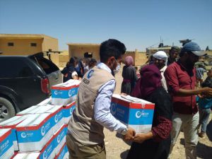 Beşir Derneğinden Tel Abyad'daki ihtiyaç sahiplerine gıda yardımı