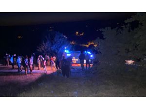 Elazığ'da uçuruma devrilen otomobildeki 5 kişi yaralandı
