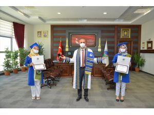 Kırşehir Ahi Evran Üniversitesinde mezuniyet töreni online yapıldı