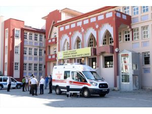 Kayseri'de müdür yardımcısı görev yaptığı okulda ölü bulundu