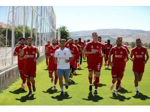 Sivasspor'da Göztepe maçı hazırlıkları sürüyor