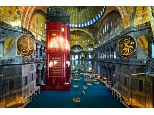 İstanbul Valisi Yerlikaya'dan fotoğraflı Ayasofya-i Kebir Camii paylaşımı