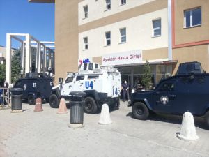 Gaziosmanpaşa'da iki aile arasında silahlı kavga: 2 yaralı