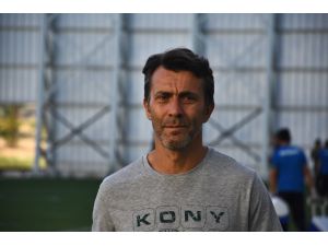 Konyaspor Teknik Direktörü Bülent Korkmaz: "Başkanımız devam edecekse ben de ederim"