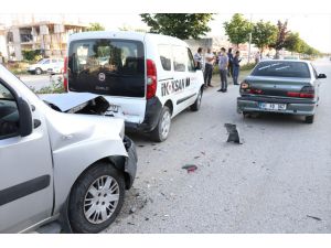 Düzce'de zincirleme trafik kazası: 1 yaralı