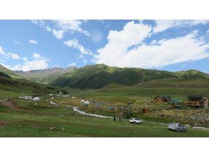 Kırgızistan'ın cazibe merkezi: Çunkurçak Vadisi