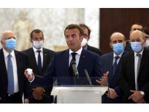 Macron'dan "Beyrut'taki patlama için şeffaf soruşturma" ve "yolsuzlukla mücadele" çağrısı