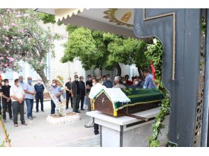 İçişleri Bakan Yardımcısı İnce, hayatını kaybeden eski şoförü İsmail Şal'ın cenaze törenine katıldı