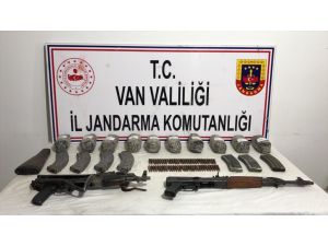 Van'da terör operasyonunda silah ve mühimmat bulundu
