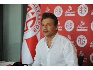 Antalyaspor Teknik Direktörü Tamer Tuna: "Hiç artıya geçemeyen kulüpler oldu"