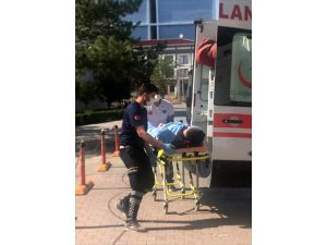 Sivas'ta trafikte çıkan silahlı kavgada 2 kişi yaralandı