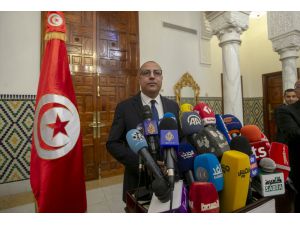 Tunus'ta hükümeti kurmakla görevlendirilen Meşişi: "Siyasilerden oluşan bir hükümetin kurulması imkansız"