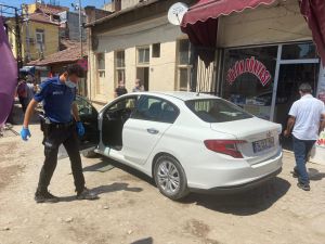 Edirne'de "sahte parayla" alışveriş yaptıkları iddiasıyla 2 zanlı yakalandı