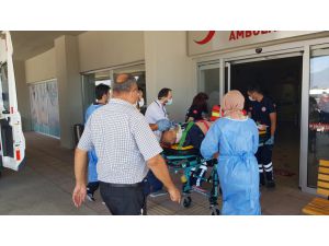 Erzincan'da iki ayrı trafik kazasında 5 kişi yaralandı