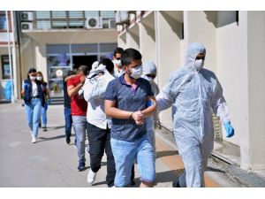 GÜNCELLEME - Mersin'de günübirlik evlere fuhuş operasyonu: 21 gözaltı