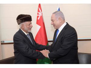 Netanyahu Varşova'da Umman Dışişleri Bakanıyla görüştü