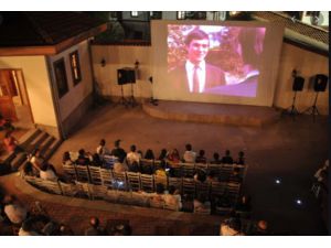 Altın Koza'nın ödüllü filmleri açık hava sinemasında seyirciyle buluşacak
