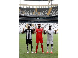 Beşiktaş Futbol Takımı'nın yeni sezon formaları tanıtıldı