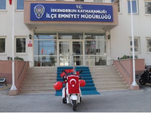 Hatay'da polisten hasta gence akülü motosiklet sürprizi