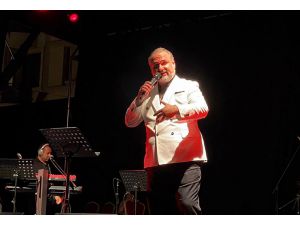 Hakan Aysev, Talimhane'de konser verdi