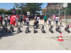 Elazığ Sivrice'deki çocuklara motosiklet eğitimi verildi
