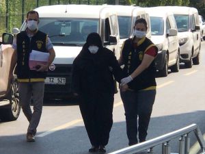 Adana'da 70 yaşındaki hırsızlık şüphelisi kadın tutuklandı