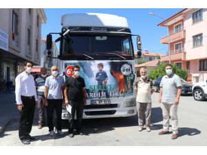 Erzincan'dan Suriyeli mağdurlara 23 ton gıda ve giyecek yardımı gönderildi