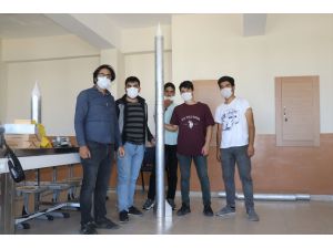 Ağrılı lise öğrencileri tasarladıkları roketle TEKNOFEST'e hazırlanıyor