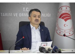 Bakan Pakdemirli tohum bayileriyle görüştü: