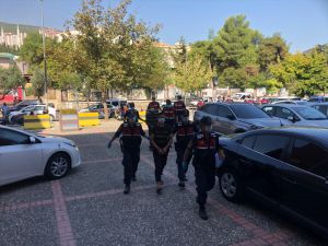 Bursa'da iki grup arasındaki kavgada 4 kişi yaralandı