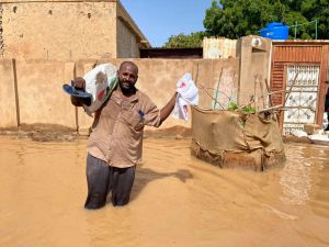 İHH'dan Sudan'daki sel mağdurlarına yardım