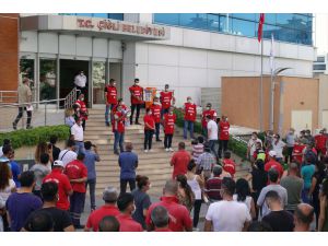İzmir'de Çiğli Belediyesine grev kararı asıldı