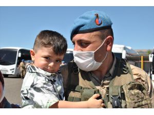 Bingöl'de görevli Mehmetçik Suriye'ye uğurlandı