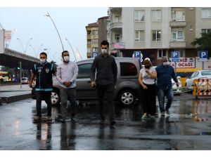 GÜNCELLEME -Kayseri'de hırsızlık operasyonunda yakalanan 4 zanlıdan 3'ü tutuklandı
