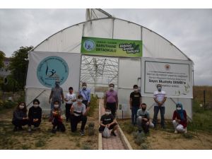 Samsun'da ortaokul öğrencileri organik tarımı öğreniyor