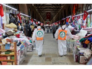 Edirne'de tarihi çarşılar dezenfekte ediliyor